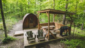 Read more about the article Les meilleurs glamping des Cantons-de-l’Est (2026)