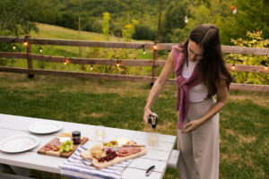 Read more about the article Tables champêtres des Cantons-de-l’Est : guide des expériences gastronomiques 2026
